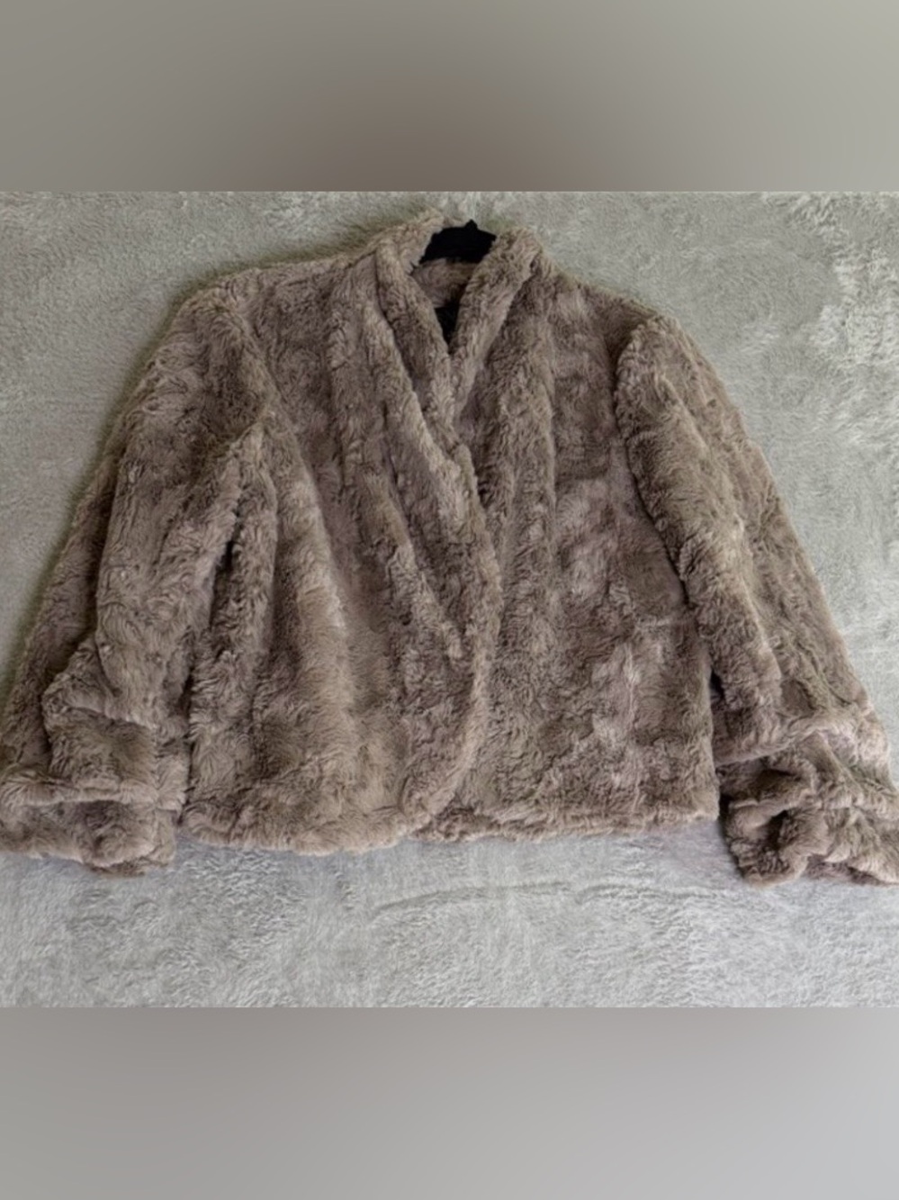 Ella Moss Cozy Plush Faux Fur Jacket in Taupe S NWT